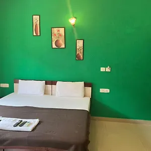 We One Comfort 3* Kochi